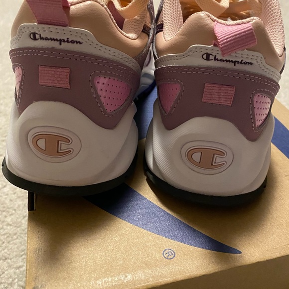 Champion running shoes - Picture 3 of 6